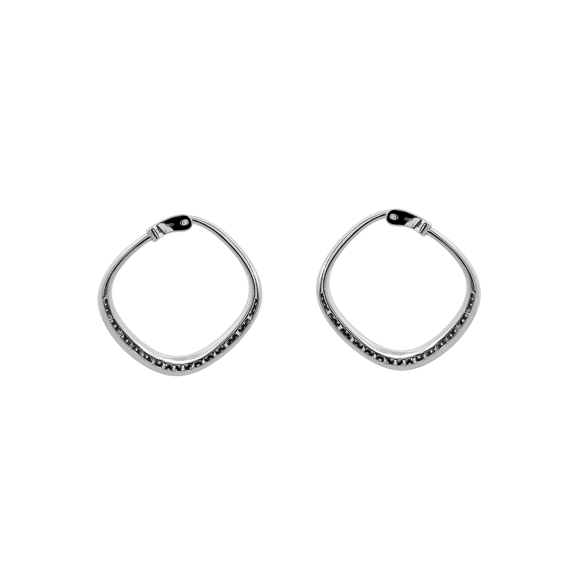 18KT White Gold Diamond Earrings