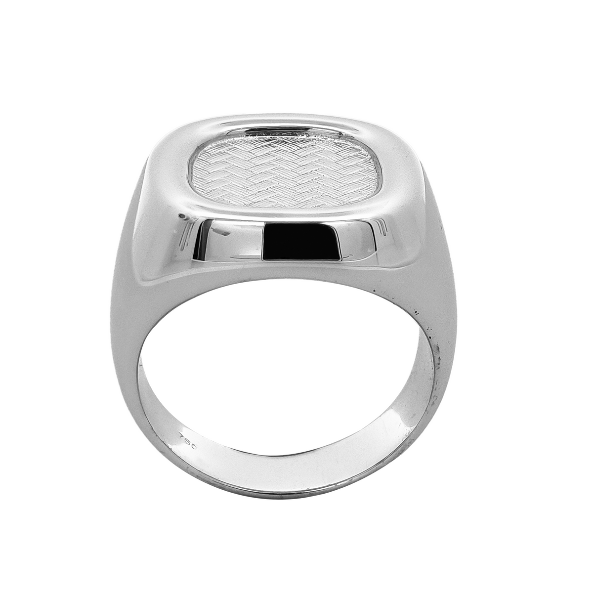 18KT White Gold Ring