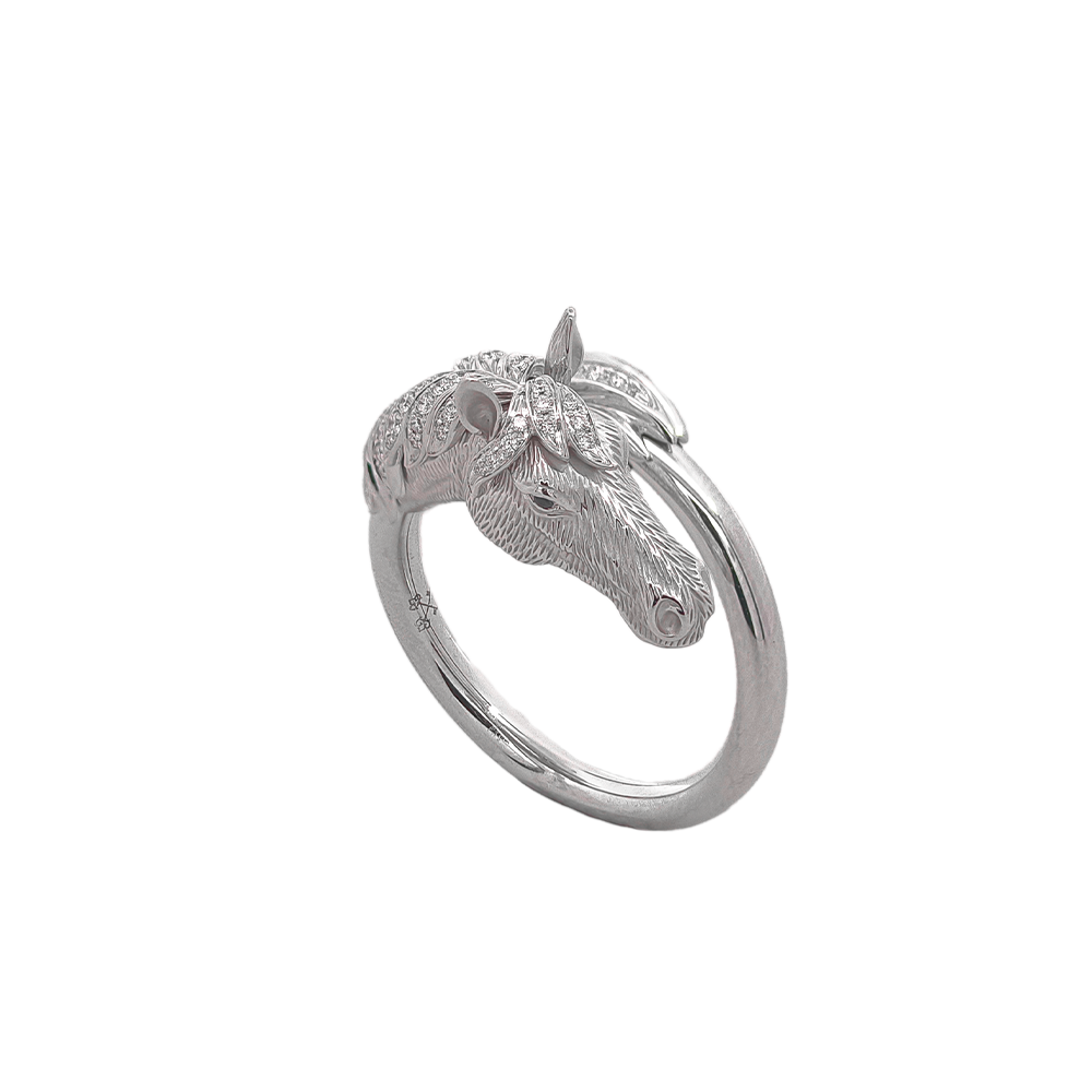 18KT Gold Steed Ring with Sapphire & Diamond