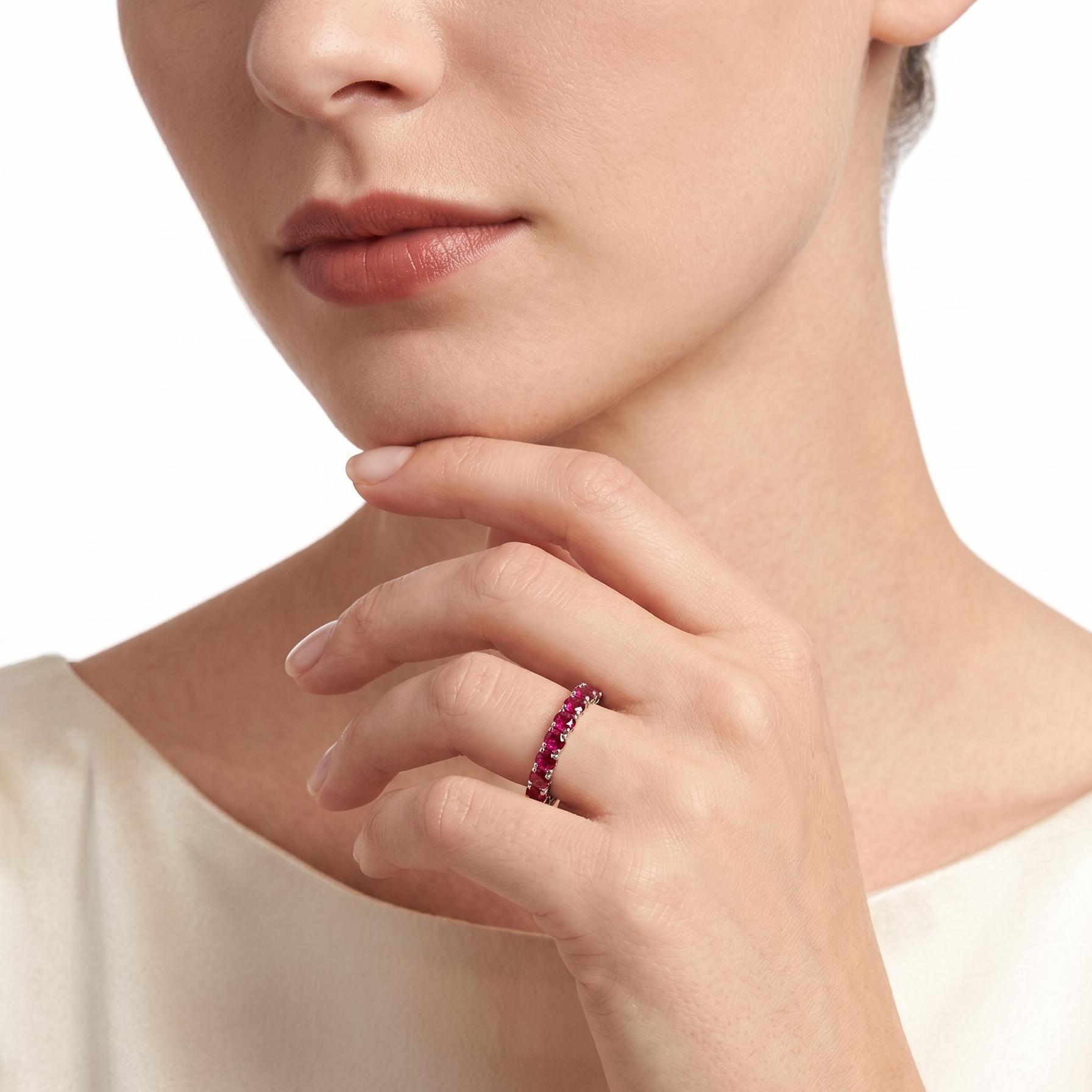 18KT White Gold Ruby Ring