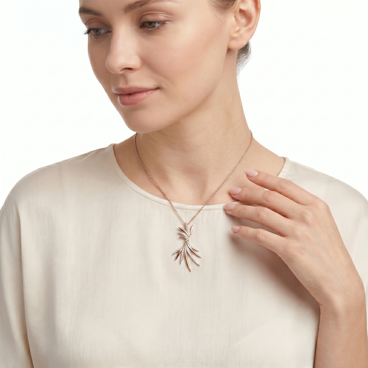 18KT White & Rose Gold Diamond Pendant