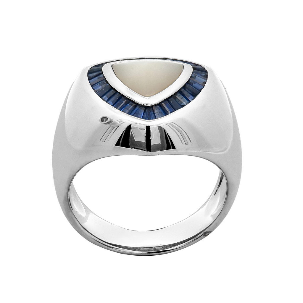 18KT White Gold  Pinetada Martensi / Sapphire Ring