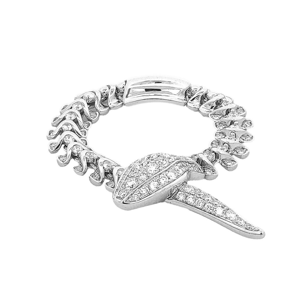 18KT White Gold Diamond Ring
