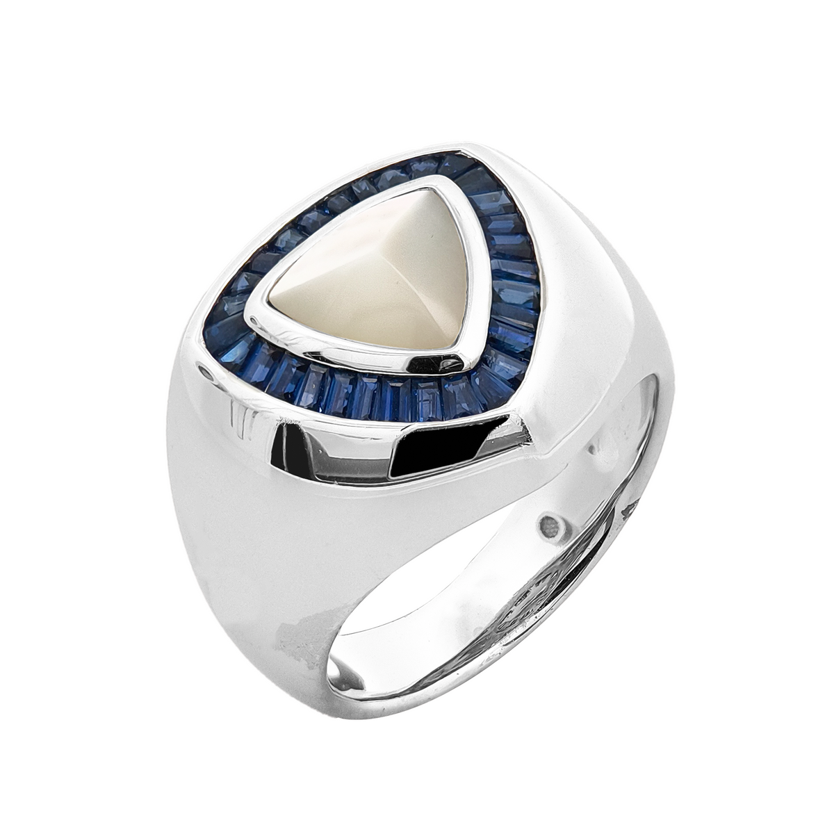 18KT White Gold  Pinetada Martensi / Sapphire Ring