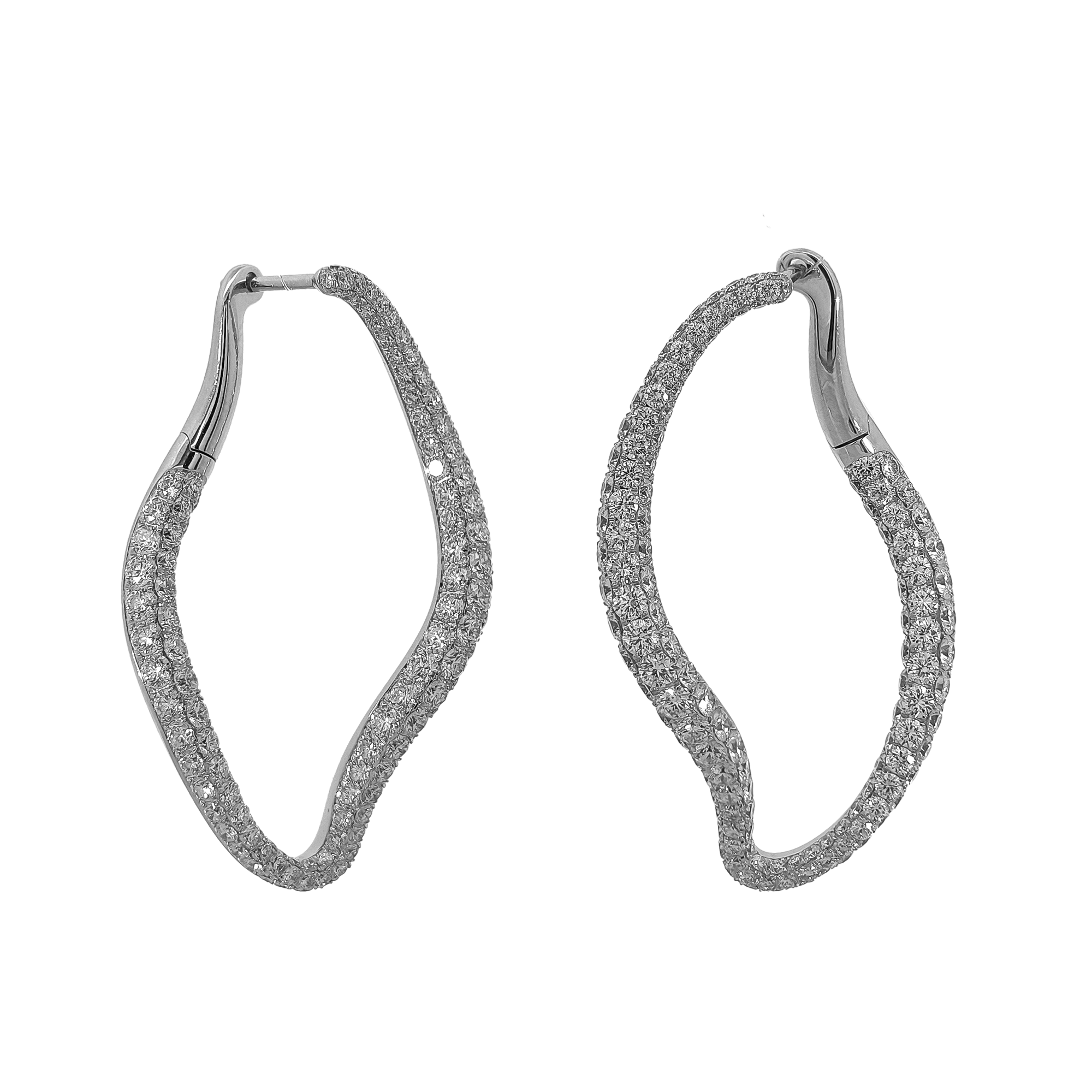 18KT White Gold Diamond Earrings