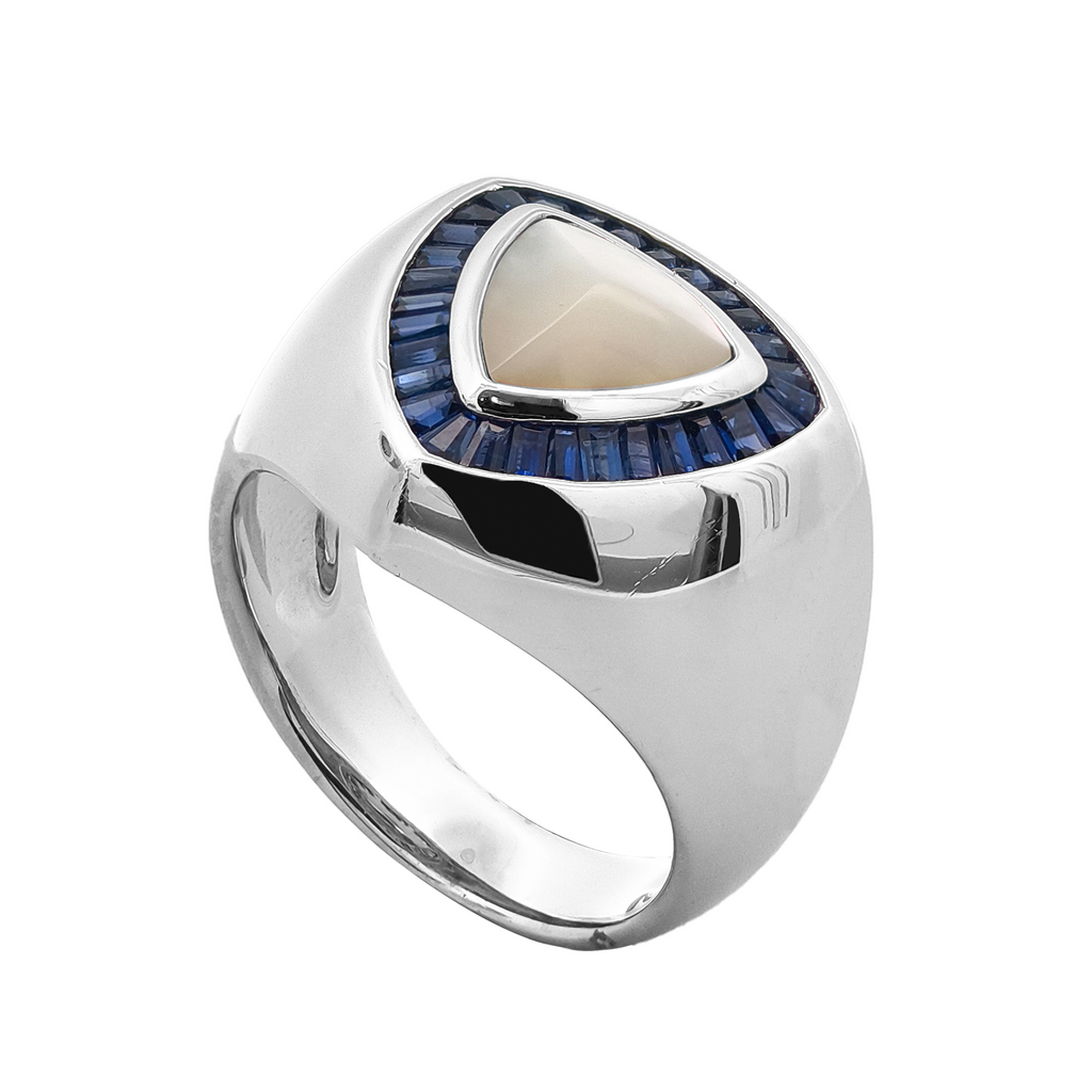 18KT White Gold  Pinetada Martensi / Sapphire Ring