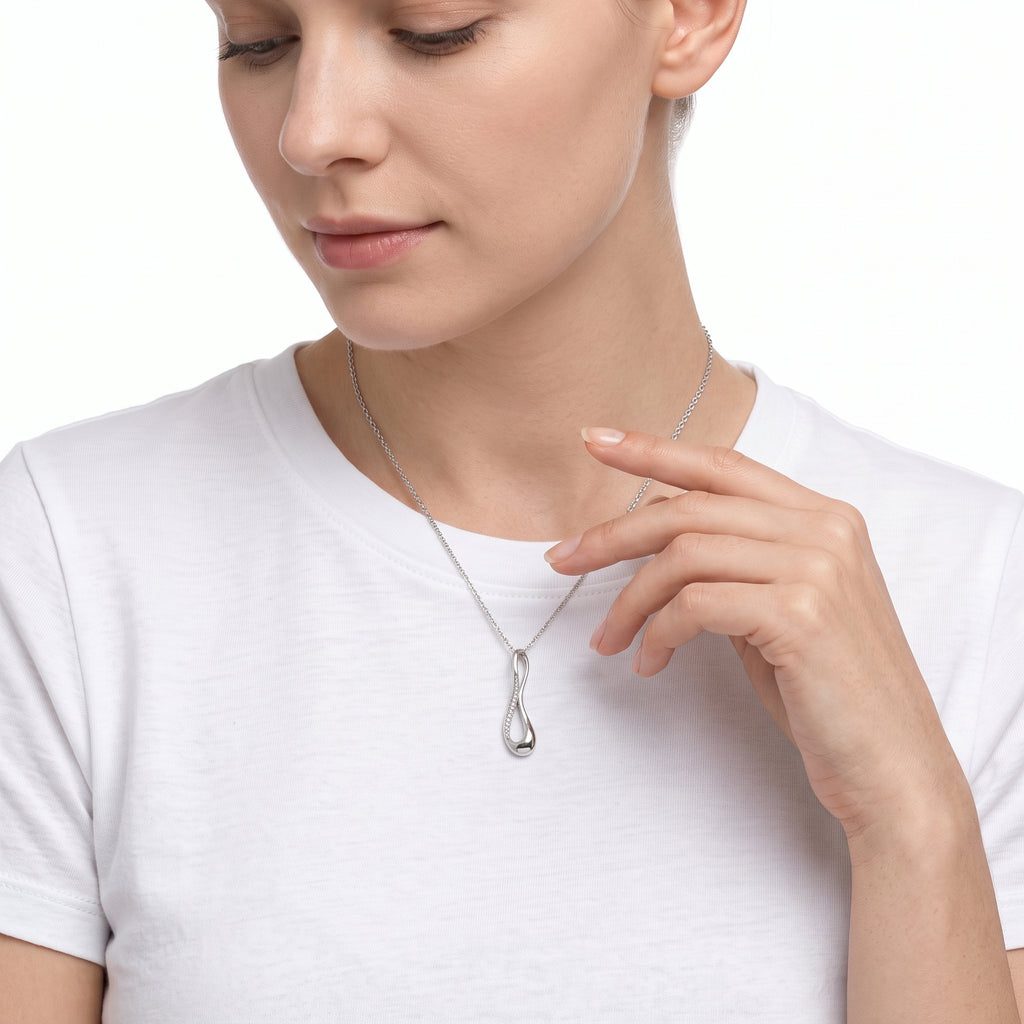 18KT White Gold Diamond Fox Pendant