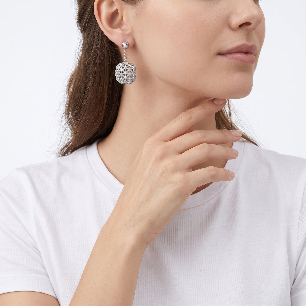 18KT White Gold Diamond Earrings