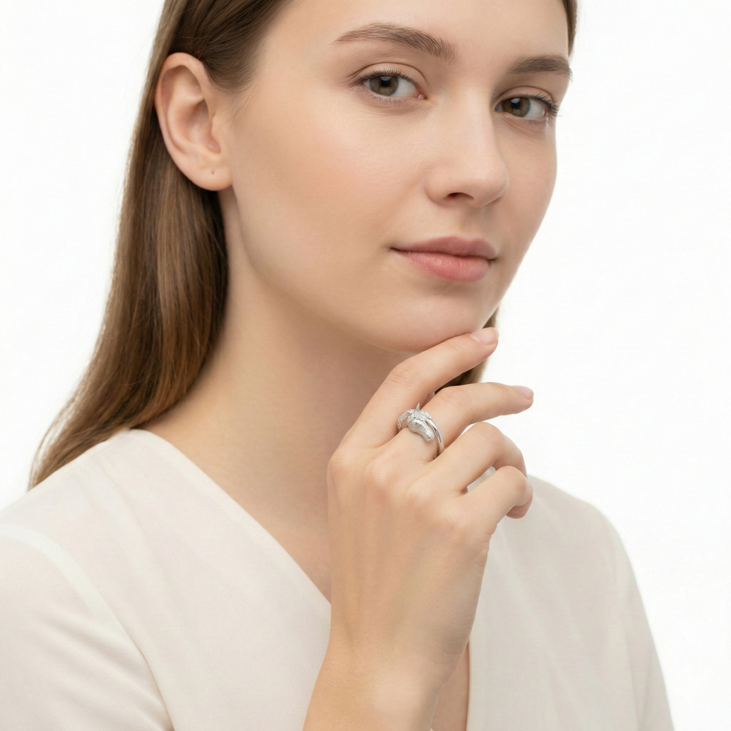 18KT Gold Steed Ring with Sapphire & Diamond