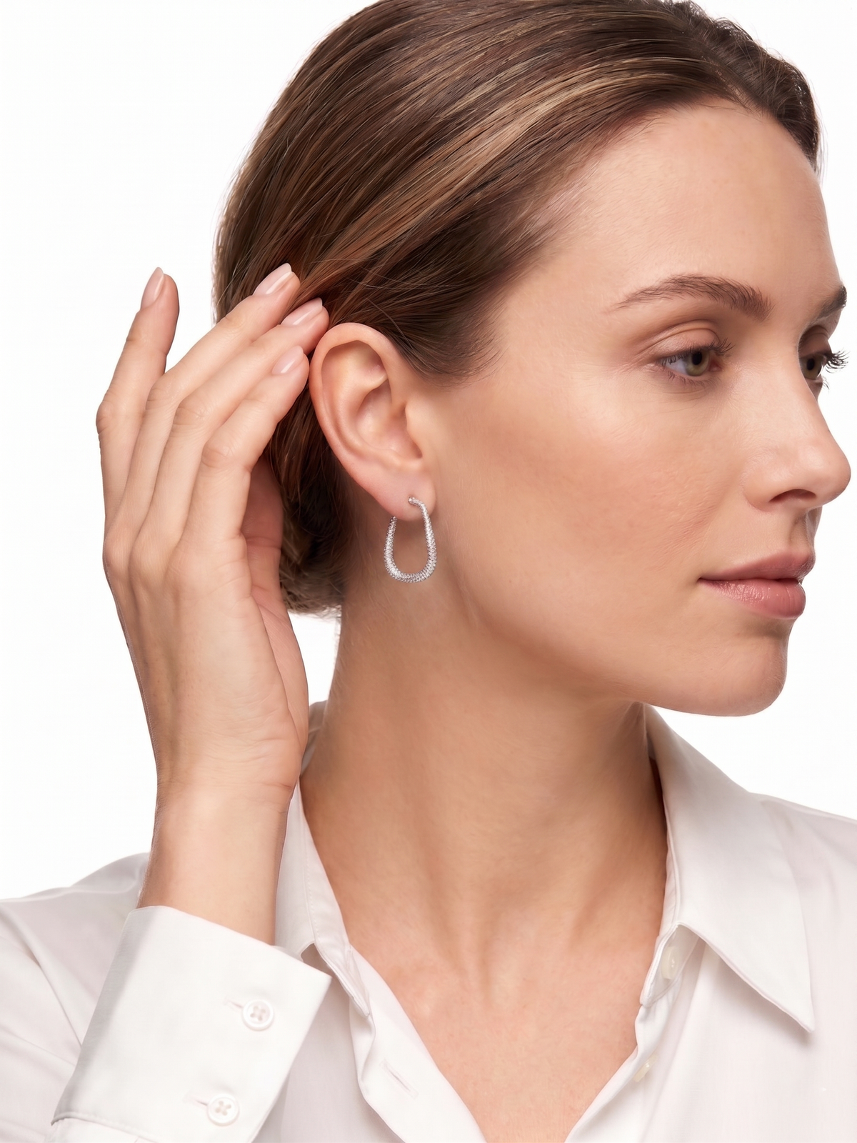 18KT White Gold Diamond Earrings